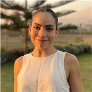 I give private lessons tailored to your needs. I’ll use different methodologies, focusing on vocabulary and pronunciation